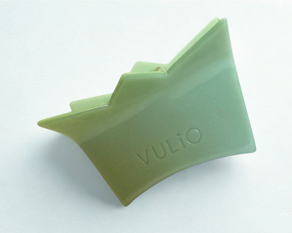 Vulio Crowned Confidence Claw Clip
